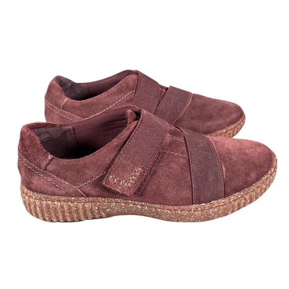 Clarks Shoes - CLARKS Caroline Holly casual Suede shoes